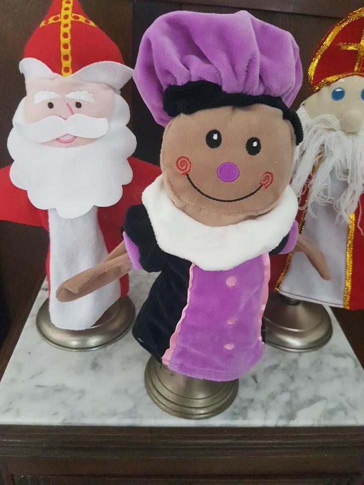 Sinterklaas handpoppen en Piet handpop, Diversen, Sinterklaas, Zo goed als nieuw, Ophalen of Verzenden