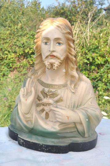 buste christ sacré coeur platre signé lucchebi  beschikbaar voor biedingen