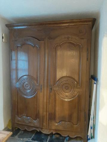 armoire de mariage beschikbaar voor biedingen