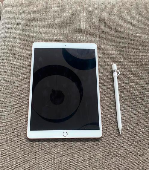 Ipad air 3 64GB rose gold + apple pencil first generation, Computers en Software, Apple iPads, Zo goed als nieuw, Ophalen