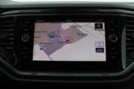 (1XTU532) VOLKSWAGEN T-ROC, Auto's, Automaat, Stof, Gebruikt, Euro 6