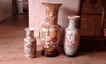  3 grote schone vazen beschikbaar voor biedingen