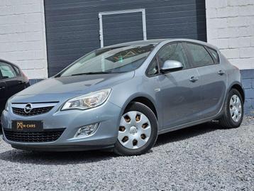 Opel Astra 1.7 cdti * Carnet complet * (bj 2010) beschikbaar voor biedingen