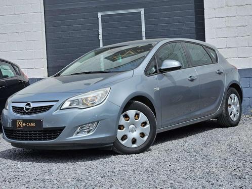 Opel Astra 1.7 cdti * Carnet complet * (bj 2010), Auto's, Opel, Bedrijf, Te koop, Astra, ABS, Airbags, Airconditioning, Boordcomputer