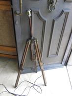 Antiquity Fotostatief omgebouwd tot lamp, Ophalen of Verzenden