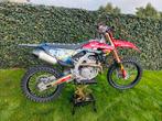 Honda CRF 250r 2022, Fietsen en Brommers, Brommers | Crossbrommers, Ophalen, Gebruikt, Honda