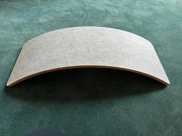 Wobbel Starter - Planche d’équilibre Montessori avec feutre beschikbaar voor biedingen