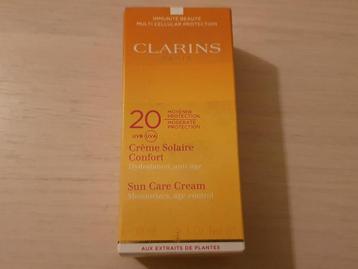 Clarins Comfort zonnecrème 20 30 ml beschikbaar voor biedingen