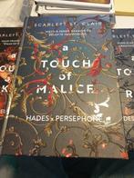 Scarlett St. Clair - A touch of malice DEEL 3 hardcover  NL, Ophalen of Verzenden, Zo goed als nieuw, Scarlett St. Clair