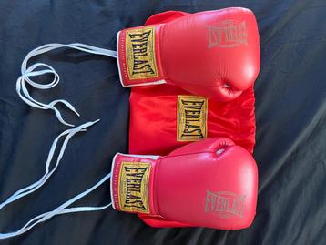 Lederen Everlast bokshandschoenen  beschikbaar voor biedingen