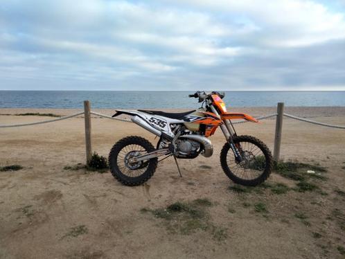 Moto ktm 250 6500€, Motos, Motos | KTM, Particulier, Enduro, 1 cylindre, Enlèvement