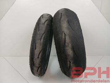 Gebruikte motorbanden Dunlop Sportmax GP Racer D212 120/70/1 beschikbaar voor biedingen