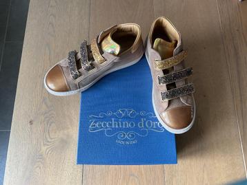 Zecchino D'oro nieuwe hoge sneakers M34