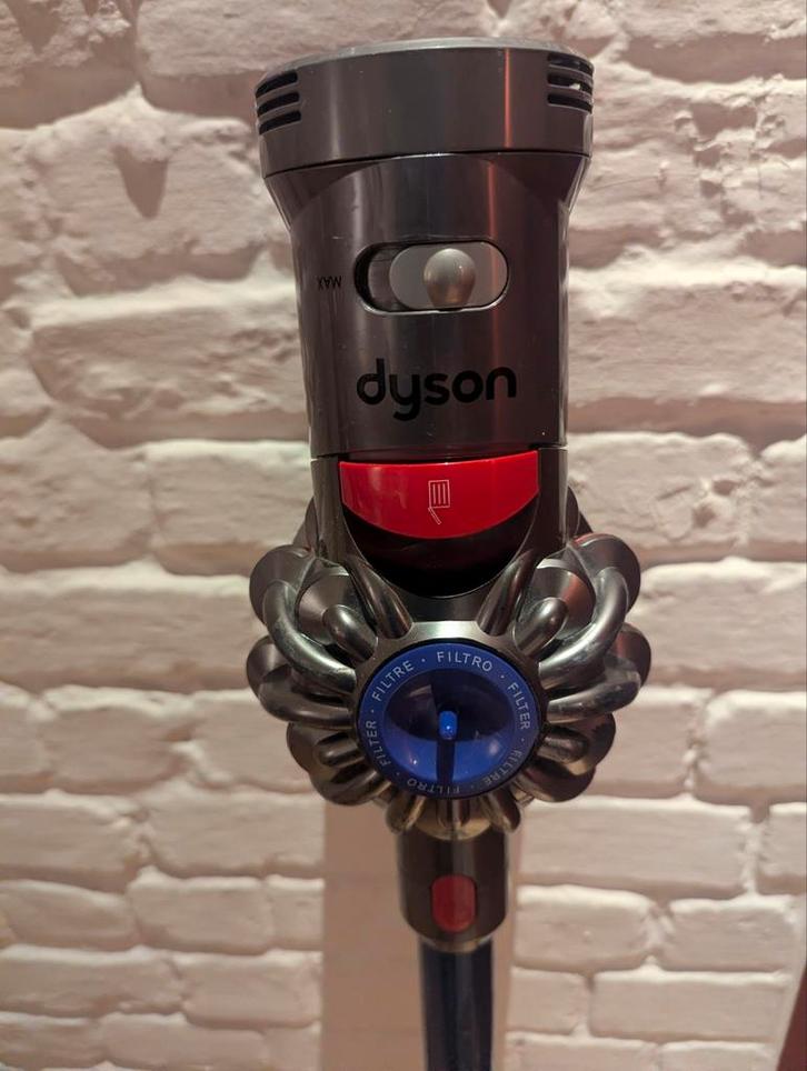 Dyson V7 - fonctionnel, Electroménager, Aspirateurs, Utilisé, Aspirateur, Enlèvement