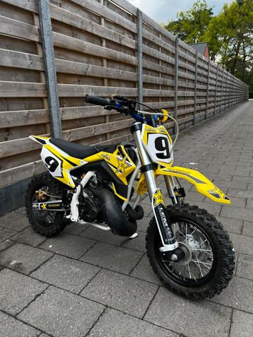 Lem 50cc beschikbaar voor biedingen