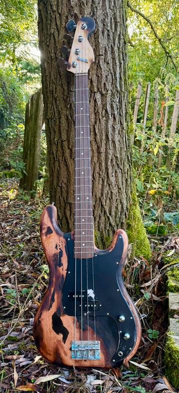 Precision Bass - Relic‘ed beschikbaar voor biedingen