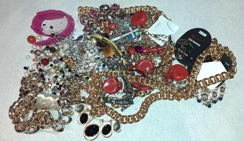 juwelenset lot vintage juwelen en materiaal lot 52 930 gram, Handtassen en Accessoires, Antieke sieraden, Overige typen, Zilver