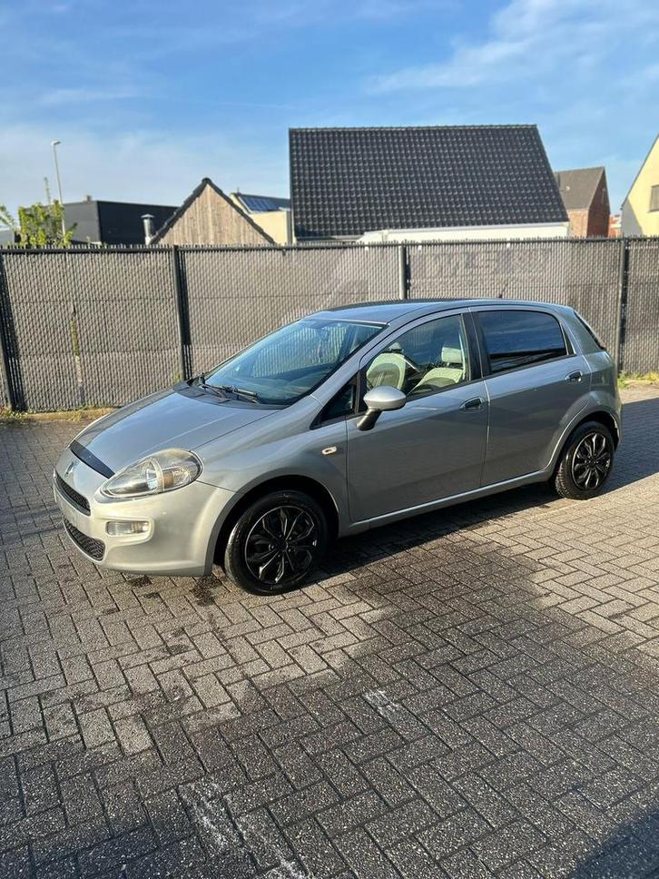 Fiat punto 2012 1.3 multijet, Auto's, Fiat, Particulier, Punto, Diesel, Euro 5, Stadsauto, 5 deurs, Handgeschakeld, Ophalen