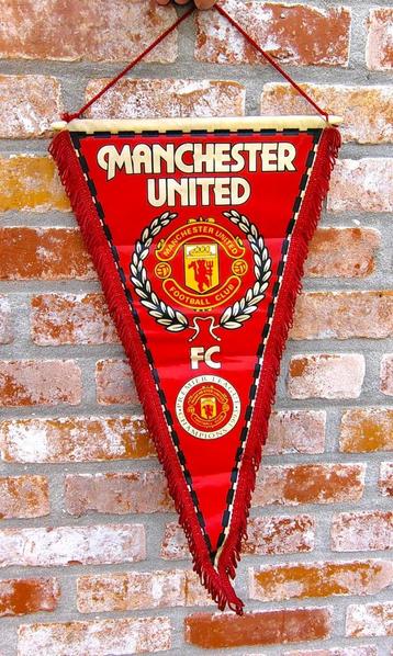 Manchester United football club 1993 vintage voetbal vaandel beschikbaar voor biedingen