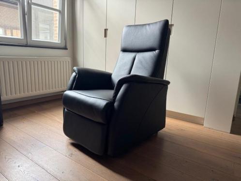 Relax elektrische fauteuil Flex oa met uitstap voor senioren, Huis en Inrichting, Fauteuils, Zo goed als nieuw, Ophalen