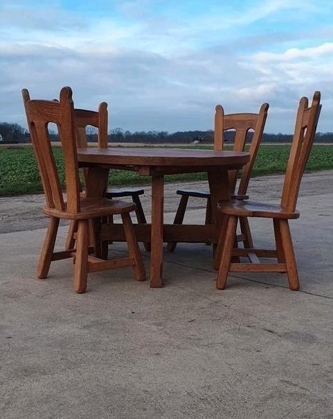 Vintage brutalist eiken tafel met 4 stoelen Depuydt 1970s, Huis en Inrichting, Complete eetkamers, Zo goed als nieuw, Ophalen of Verzenden
