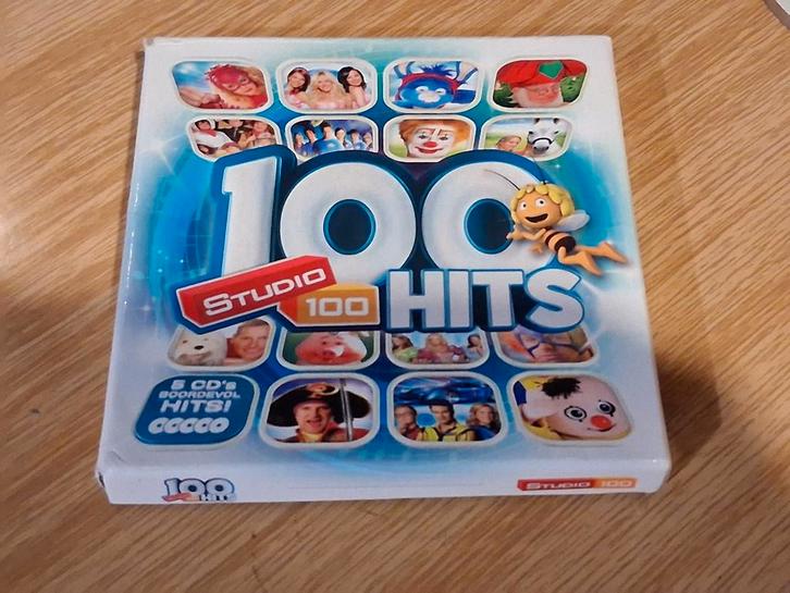 5-cd-box, 100 studio 100 hits, Cd's en Dvd's, Cd's | Kinderen en Jeugd, Gebruikt, Muziek, Boxset, Ophalen of Verzenden