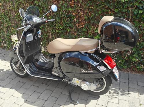 Vespa GTS 250ie. 2016, Fietsen en Brommers, Scooters | Vespa, Zo goed als nieuw, Overige modellen, Benzine, Ophalen