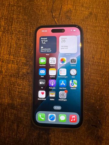 Apple iPhone 16 - Space Black - 128GB - Nieuwstaat! beschikbaar voor biedingen