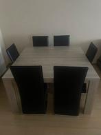 Beige met 6zwarte stoelen, Huis en Inrichting, Ophalen