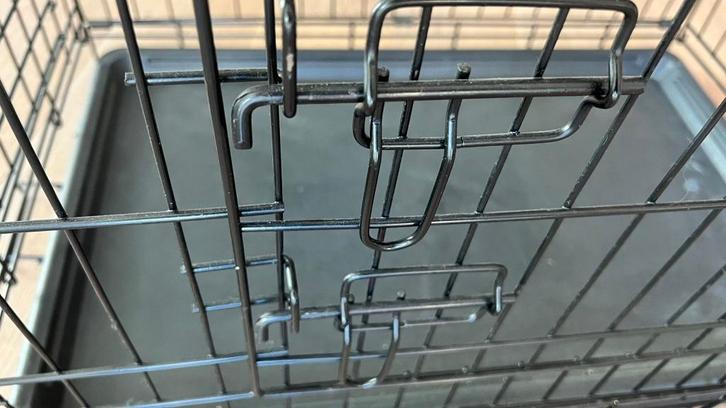 Dog crate, Dieren en Toebehoren, Hondenbenches, Zo goed als nieuw, Ophalen