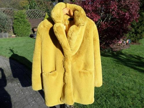 Gezellige bontjas van 3/4, Kleding | Dames, Jassen | Winter, Geel, Ophalen of Verzenden