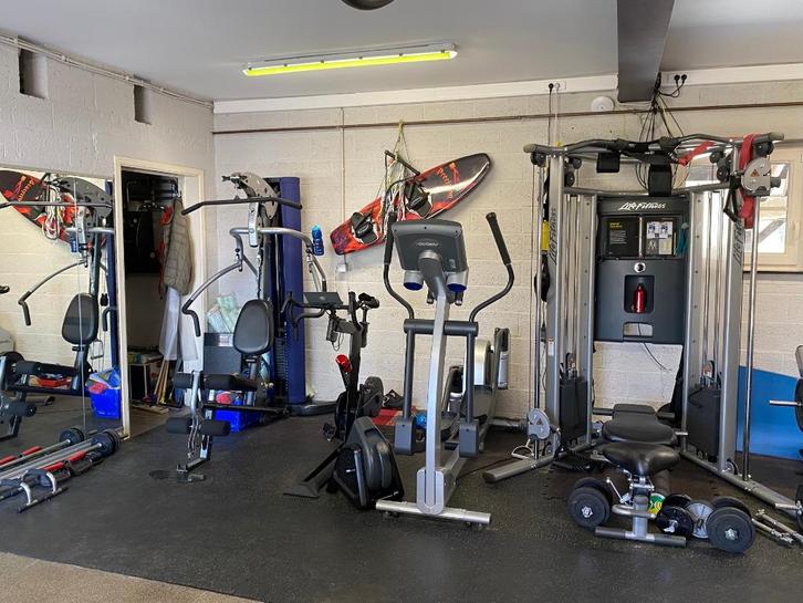 (LifeFitness) Fitness toestellen, Sport en Fitness, Fitnessapparatuur, Zo goed als nieuw, Krachtstation, Armen, Benen, Borst, Buik