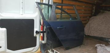 Nissan PRIMERA PORTIEREN RV+RA BJ 2003 beschikbaar voor biedingen