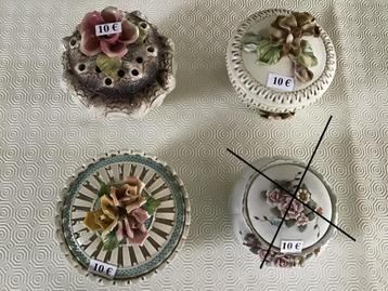 7 mooie antieke schalen met deksel aan 10 euro beschikbaar voor biedingen
