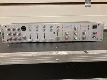 5-KANAALS MENGPANEEL LINE/PHONE + 2 MASTERKANALEN beschikbaar voor biedingen