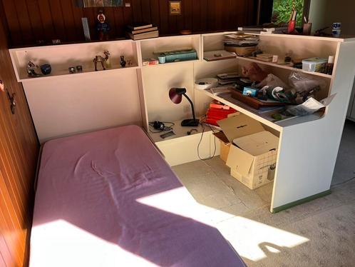 Kinderbureau,ook andere onderdelen te koop- ophalen in BALEN, Tuin en Terras, Tuinmeubel-accessoires, Gebruikt, Ophalen