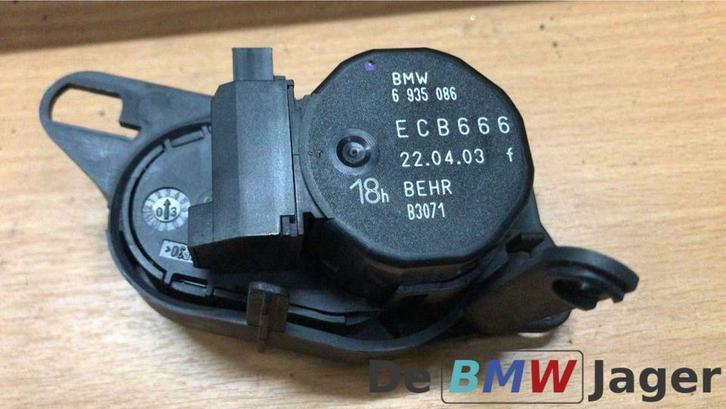 Stelaandrijving koudeluchtkanaal rechts BMW E65 64116935086, Auto-onderdelen, Motor en Toebehoren, BMW, Gebruikt, Ophalen of Verzenden