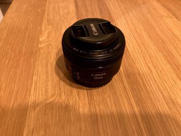 Portretlens:  Canon 50mm f/1.8 STM EF beschikbaar voor biedingen