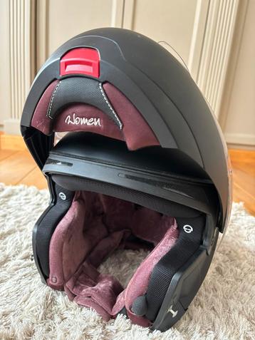 Schuberth C4 Pro Women Systeemhelm beschikbaar voor biedingen