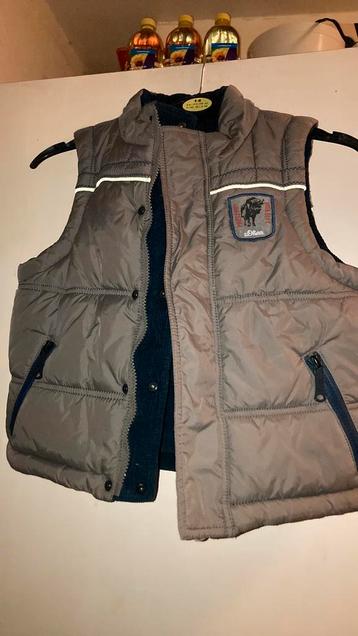 Bodywarmer 7 a 8 jaar beschikbaar voor biedingen