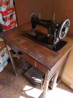 Antiek trap naaimachine " Kayser", Ophalen