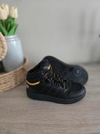 Jongens sneakers adidas als nieuw, Enfants & Bébés, Vêtements de bébé | Chaussures & Chaussettes, Enlèvement ou Envoi