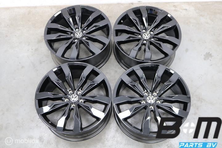 ORIGINEEL! 20 inch Suzuka velgen VW Tiguan 5NN601025Q, Auto-onderdelen, Banden en Velgen, Velg(en), Gebruikt