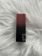 Rouge à lèvres Huda Beauty Sweet Cheeks “wedding day”, Bijoux, Sacs & Beauté, Enlèvement ou Envoi, Neuf, Lèvres, Maquillage