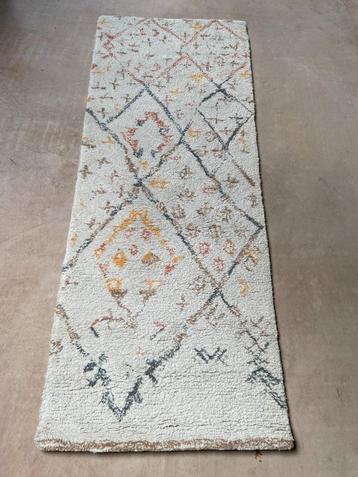 Wollen tapijt / loper beschikbaar voor biedingen