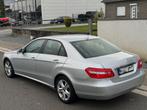 MERCEDES-BENZ E220 CDi 04/10 204000KM B.AUTO XENON CUIR !, Auto's, Achterwielaandrijving, Zwart, Bedrijf, 5 deurs