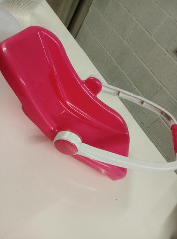 Jouet maxi cosy  beschikbaar voor biedingen