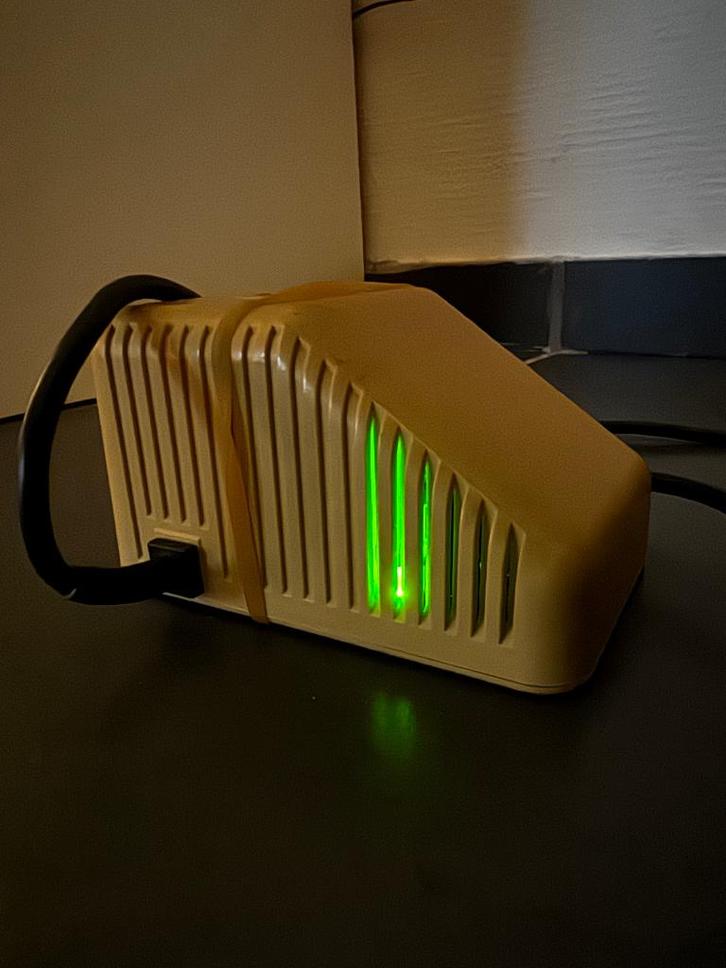 Commodore 64 voeding met 5V mod, Computers en Software, Vintage Computers, Ophalen of Verzenden