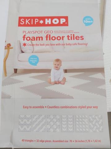 Skip hop foam tegels speelmat beschikbaar voor biedingen
