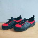 Podowell chaussures en cuir noir et toile rouge taille 38, Vêtements | Femmes, Enlèvement ou Envoi, Rouge